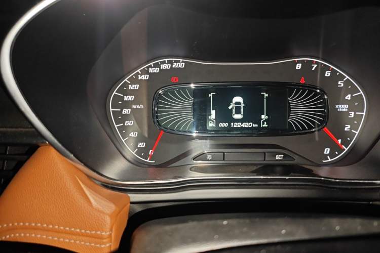 Used Baojun 510 2017 1.5L Manual Luxury Model Odometer Close Up