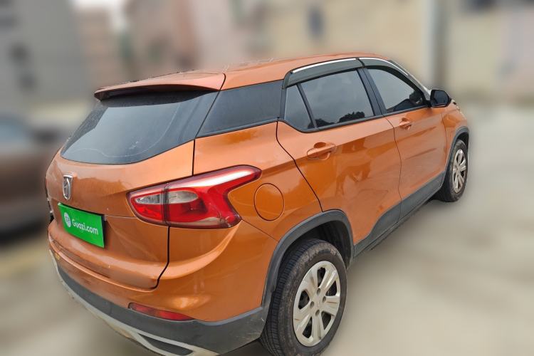 Used Baojun 510 2017 1.5L manual Comfort trim Rear Right 45 Deg