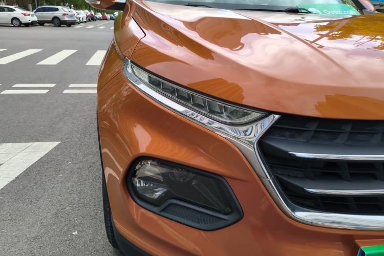 Used Baojun 510 2017 1.5L Manual Fashion Model Right Front Headlight