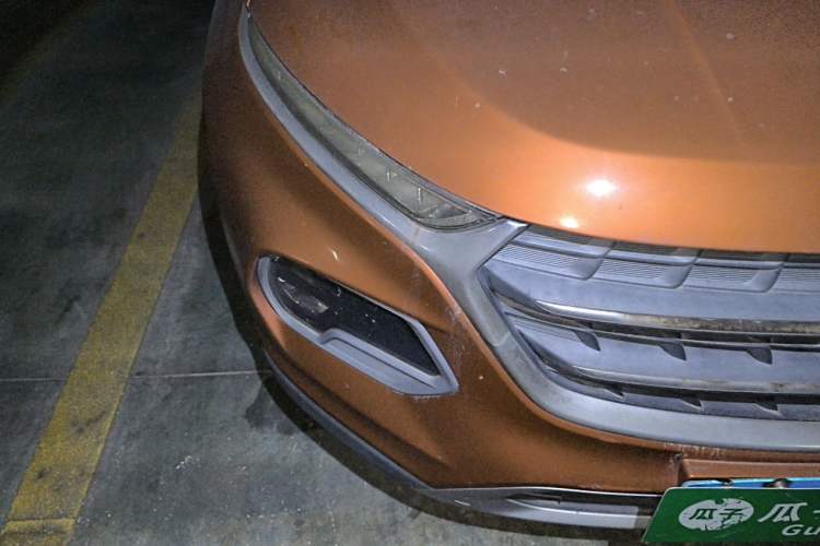 Used Baojun 510 2017 1.5L Automatic Fashion Model Right Front Headlight