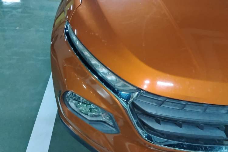 Used Baojun 510 2017 1.5L manual Comfort trim Right Front Headlight