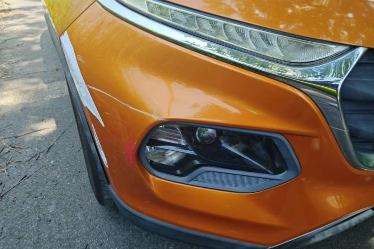 Used Baojun 510 2017 1.5L Manual Luxury Model Right Front Headlight