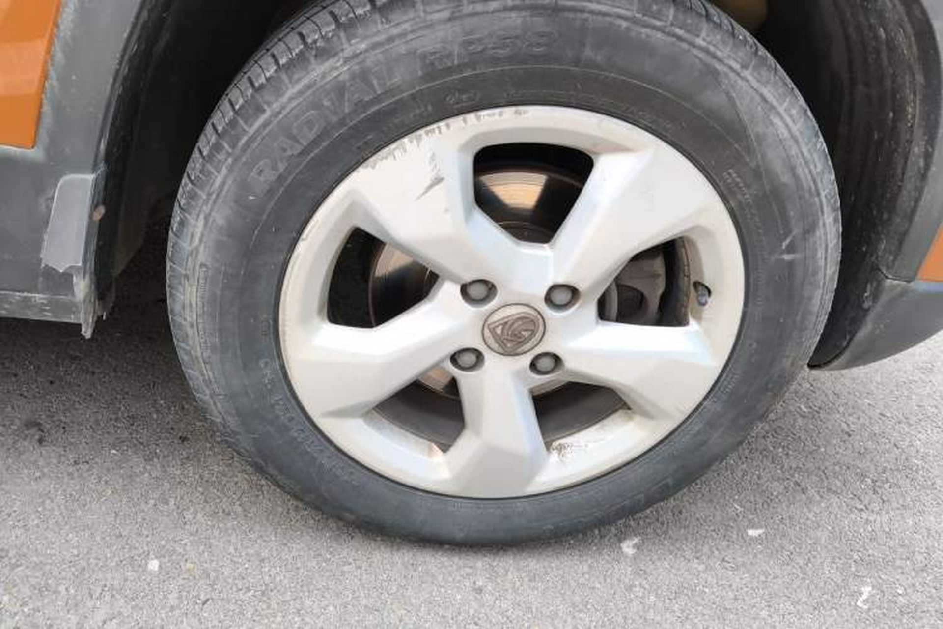 Used Baojun 510 2017 1.5L Manual Fashion Model Right Front Wheel Hub
