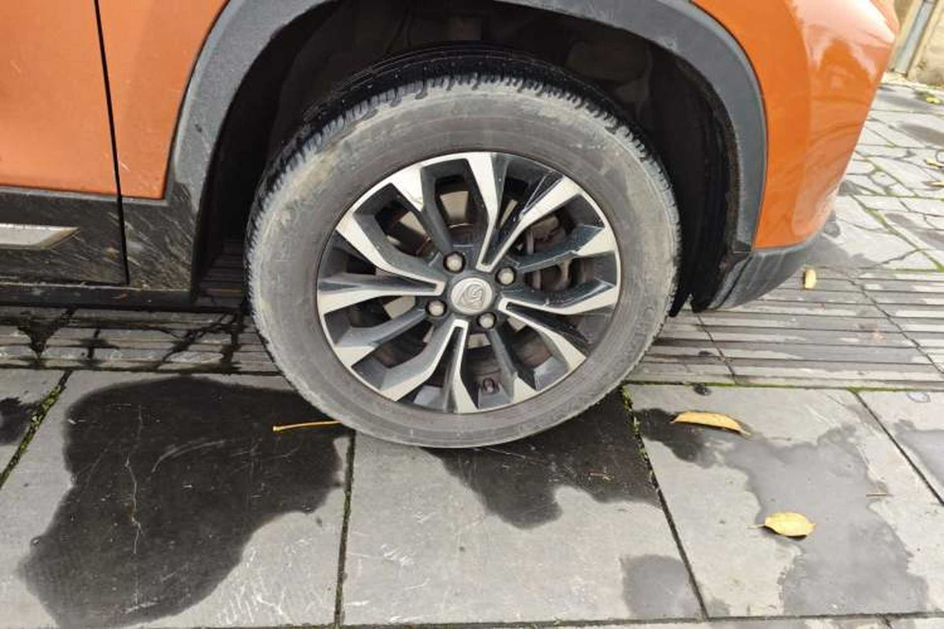 Used Baojun 510 2017 1.5L Manual Luxury Model Right Front Wheel Hub