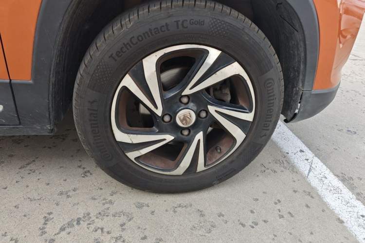 Used Baojun 510 2017 1.5L Manual Luxury Model Right Front Wheel Hub