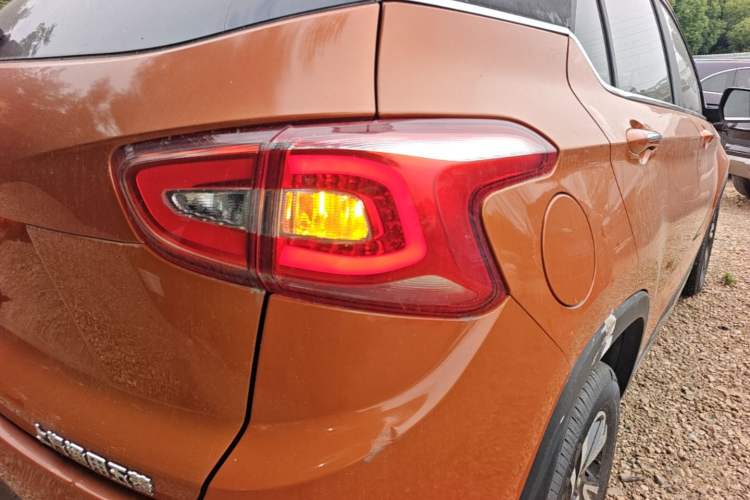 Used Baojun 510 2017 1.5L Automatic Luxury Model Right Rear Taillight