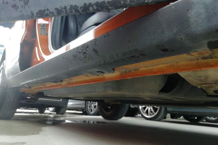 Used Baojun 510 2017 1.5L Automatic Fashion Model Right Side Sill