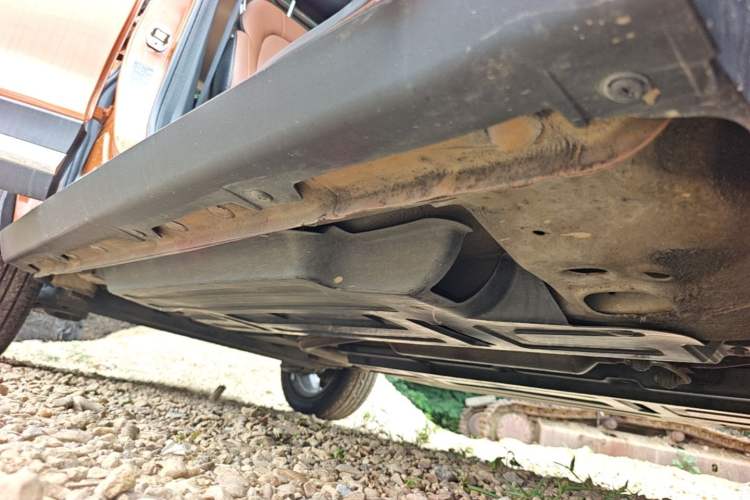 Used Baojun 510 2017 1.5L Automatic Luxury Model Right Side Sill