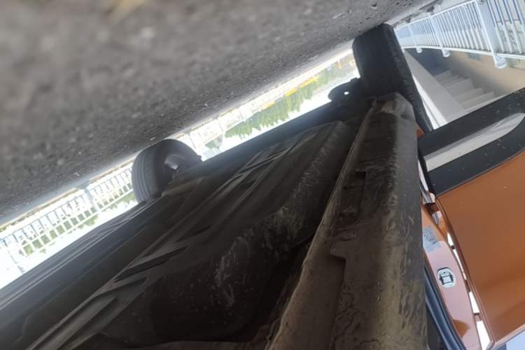 Used Baojun 510 2017 1.5L Manual Fashion Model Right Side Sill