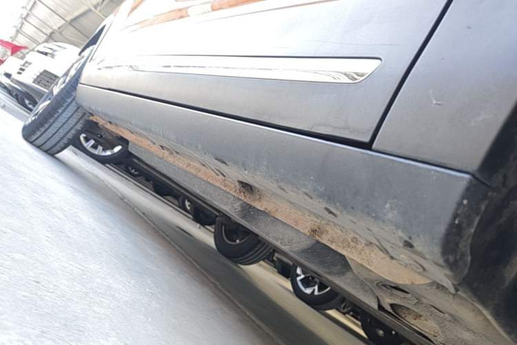 Used Baojun 510 2017 1.5L Manual Luxury Model Right Side Sill
