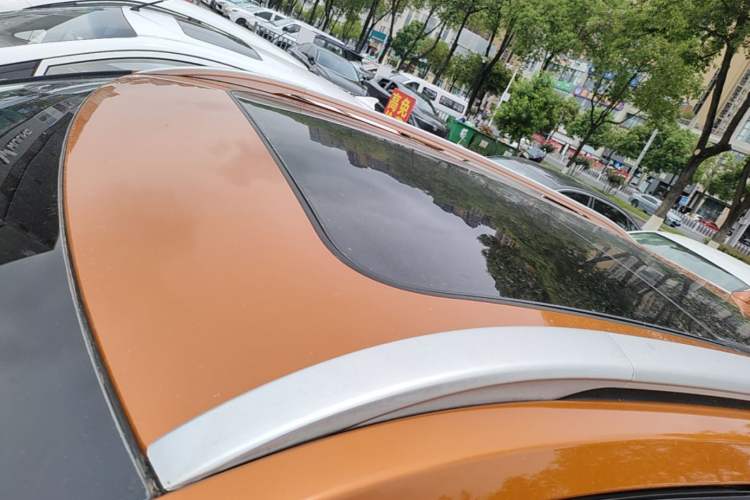 Used Baojun 510 2017 1.5L Manual Luxury Model Roof