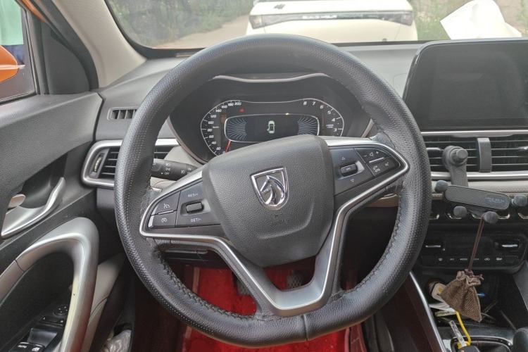 Used Baojun 510 2017 1.5L manual Comfort trim Steering Wheel