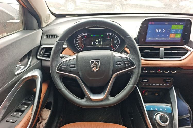 Used Baojun 510 2017 1.5L Automatic Luxury Model Steering Wheel