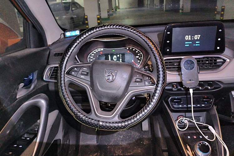 Used Baojun 510 2017 1.5L Automatic Fashion Model Steering Wheel