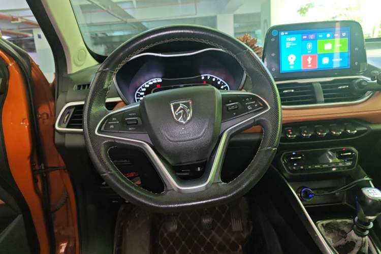 Used Baojun 510 2017 1.5L Manual Luxury Model Steering Wheel