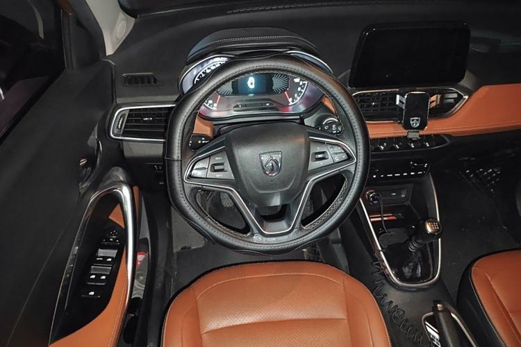 Used Baojun 510 2017 1.5L Manual Luxury Model Steering Wheel