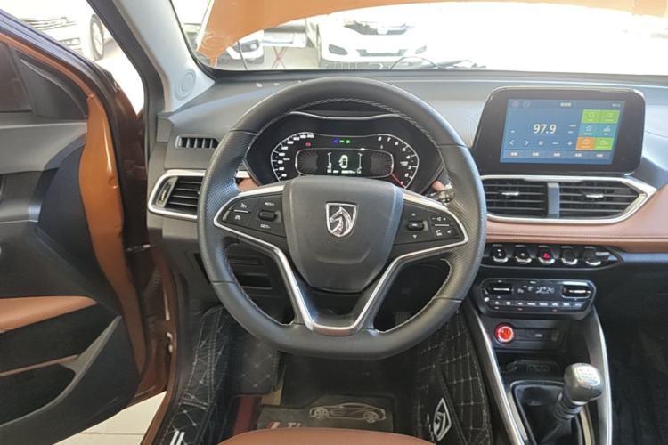 Used Baojun 510 2017 1.5L Manual Luxury Model Steering Wheel