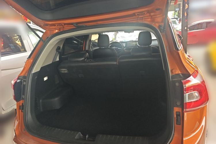 Used Baojun 510 2017 1.5L Manual Luxury Model Trunk
