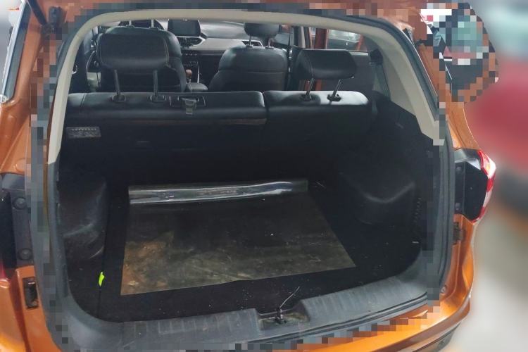 Used Baojun 510 2017 1.5L Manual Fashion Model Trunk