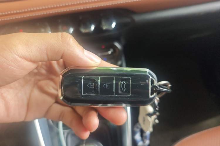 Used Baojun 510 2017 1.5L Manual Luxury Model Vehicle Key