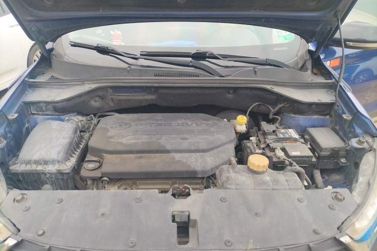 Used Baojun 510 2018 1.5L Automatic Anniversary Special Edition China V Engine Bay