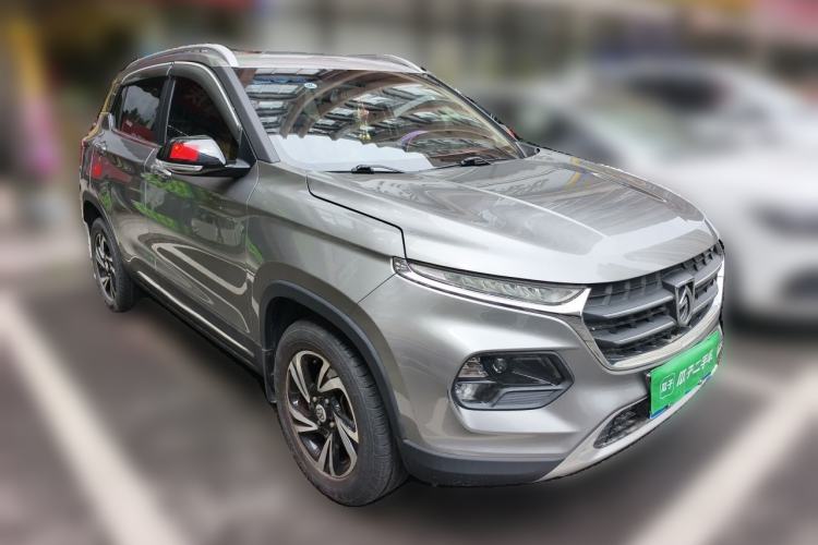 Used Baojun 510 2018 1.5L Automatic Anniversary Special Edition China V Front Right 45 Deg