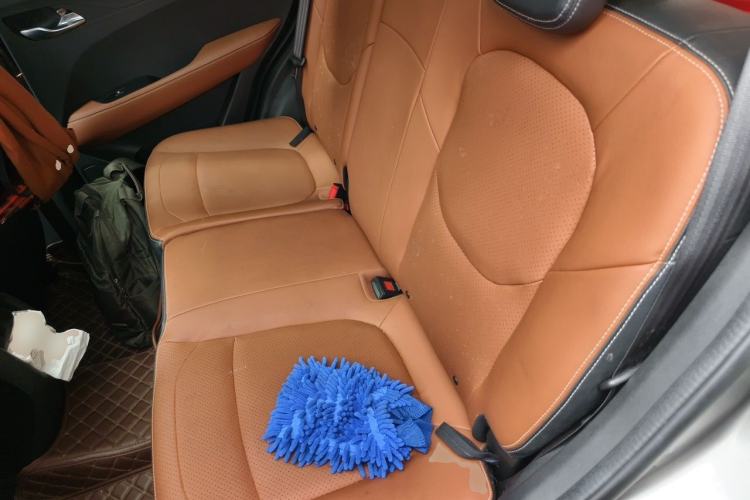 Used Baojun 510 2018 1.5L Automatic Anniversary Special Edition China V Left Rear Seat