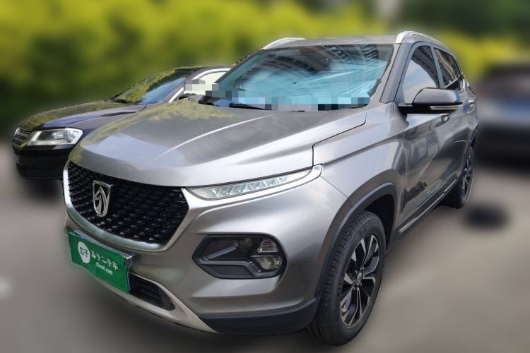 Used Baojun 510 2018 1.5L Automatic Anniversary Special Edition China V Guazi used car, China used car export, Used car for sale, Used  cars, Cheapest cars for sale