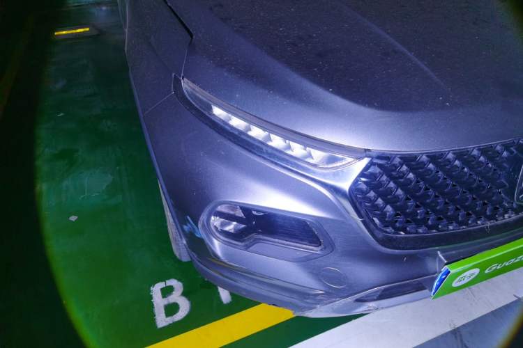 Used Baojun 510 2018 1.5L Automatic Anniversary Special Edition China V Right Front Headlight