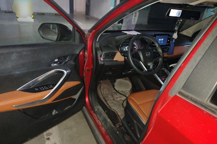Used Baojun 510 2018 1.5L Automatic Anniversary Special Edition China V Driver Seat