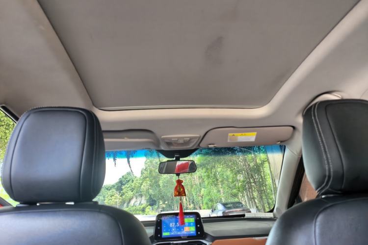 Used Baojun 510 2018 1.5L Automatic Anniversary Special Edition China V Headliner