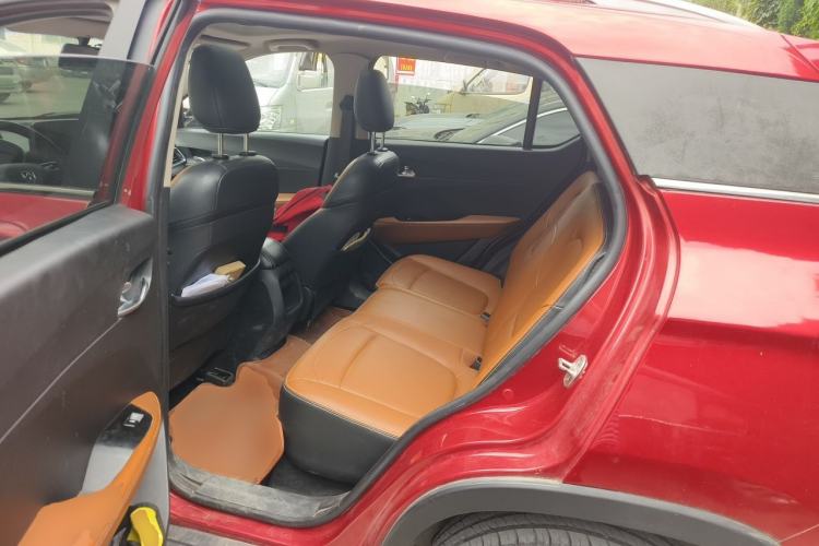 Used Baojun 510 2018 1.5L Automatic Anniversary Special Edition China V Left Rear Seat