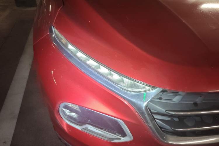 Used Baojun 510 2018 1.5L Automatic Anniversary Special Edition China V Right Front Headlight