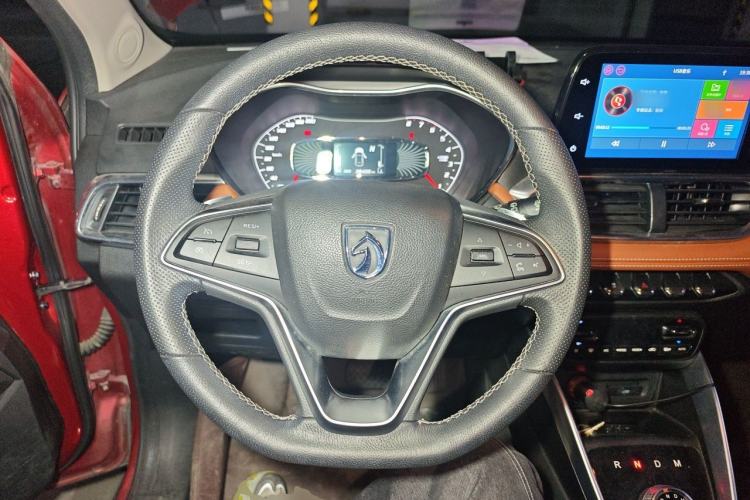 Used Baojun 510 2018 1.5L Automatic Anniversary Special Edition China V Steering Wheel