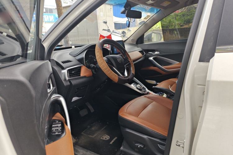 Used Baojun 510 2018 1.5L Automatic Anniversary Special Edition China V Driver Seat