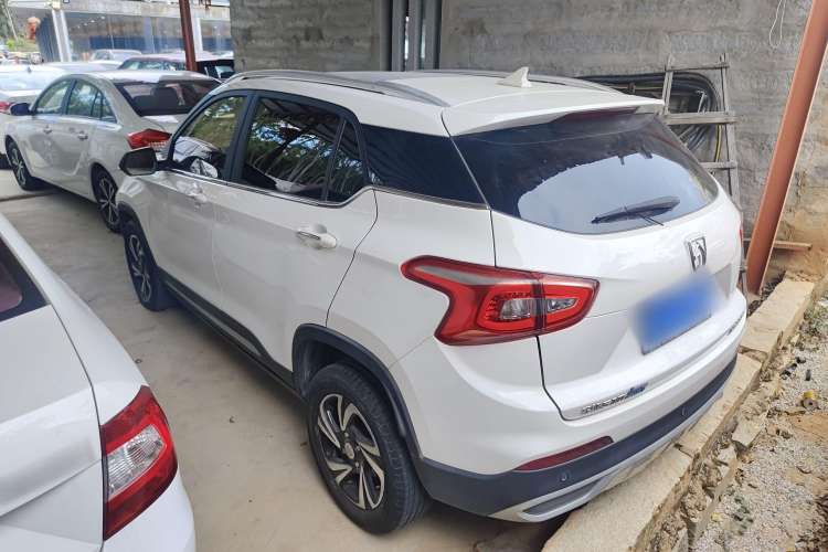 Used Baojun 510 2018 1.5L Automatic Anniversary Special Edition China V Exterior 2