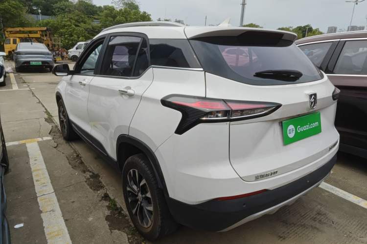 Used Baojun 510 2018 1.5L Automatic Anniversary Special Edition China V Exterior 3