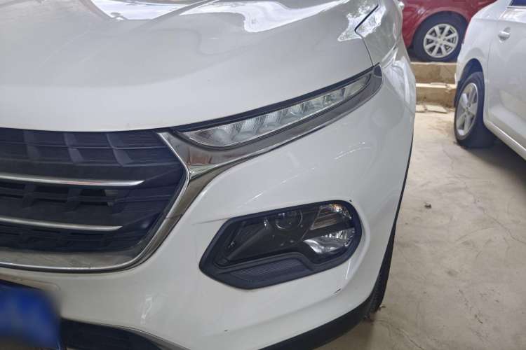 Used Baojun 510 2018 1.5L Automatic Anniversary Special Edition China V Exterior 5