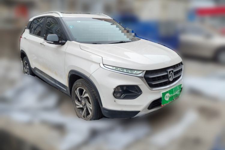 Used Baojun 510 2018 1.5L Automatic Anniversary Special Edition China V Front Right 45 Deg