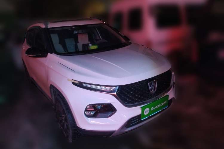 Used Baojun 510 2018 1.5L Automatic Anniversary Special Edition China V Front Right 45 Deg