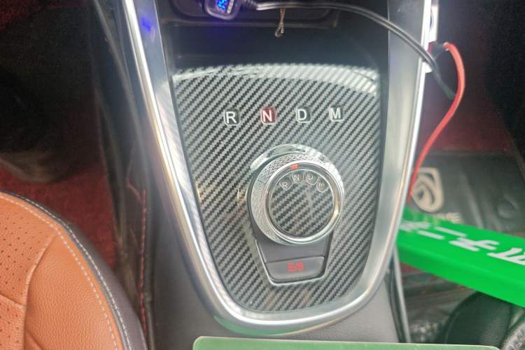 Used Baojun 510 2018 1.5L Automatic Anniversary Special Edition China V Gear Lever