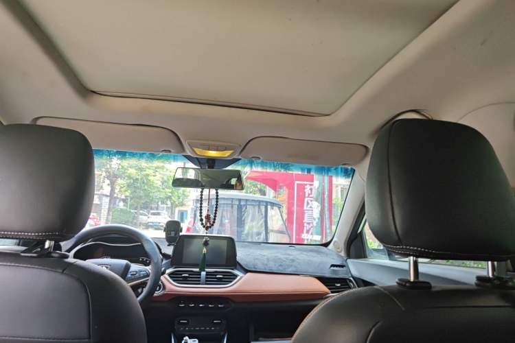 Used Baojun 510 2018 1.5L Automatic Anniversary Special Edition China V Headliner