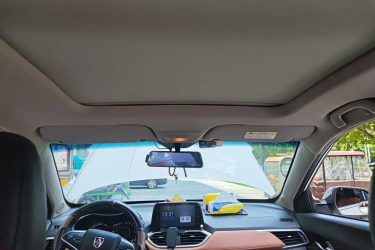 Used Baojun 510 2018 1.5L Automatic Anniversary Special Edition China V Headliner