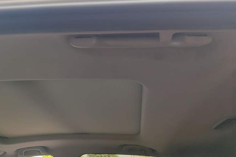 Used Baojun 510 2018 1.5L Automatic Anniversary Special Edition China V Headliner