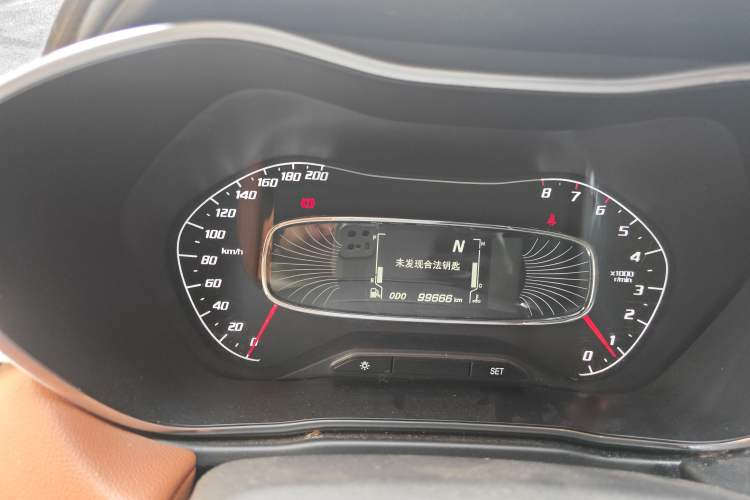 Used Baojun 510 2018 1.5L Automatic Anniversary Special Edition China V Instrument Cluster