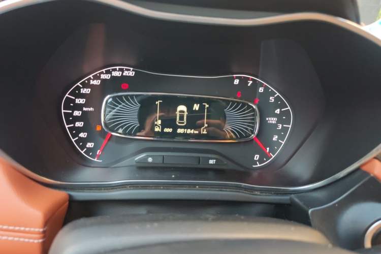 Used Baojun 510 2018 1.5L Automatic Anniversary Special Edition China V Instrument Cluster