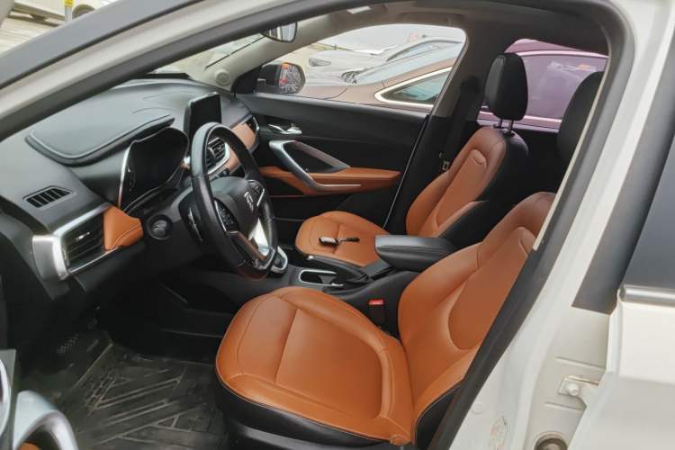 Used Baojun 510 2018 1.5L Automatic Anniversary Special Edition China V Left Front Seat