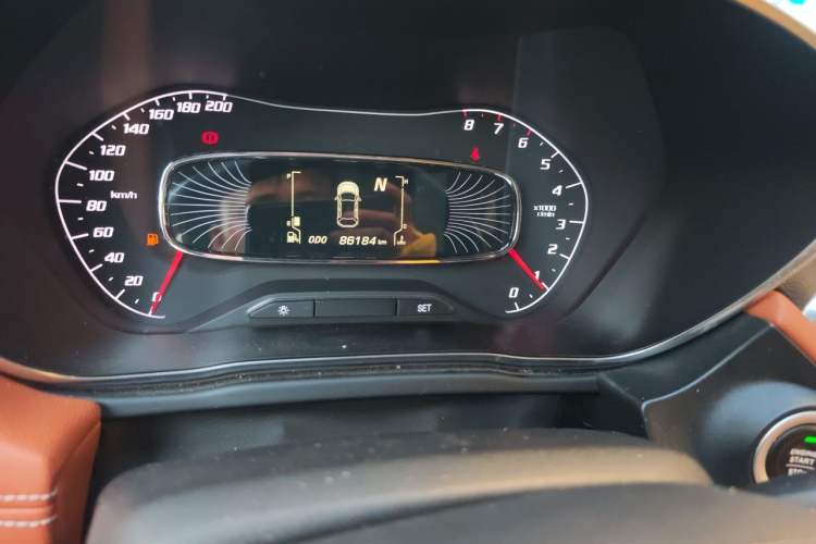 Used Baojun 510 2018 1.5L Automatic Anniversary Special Edition China V Odometer Close Up