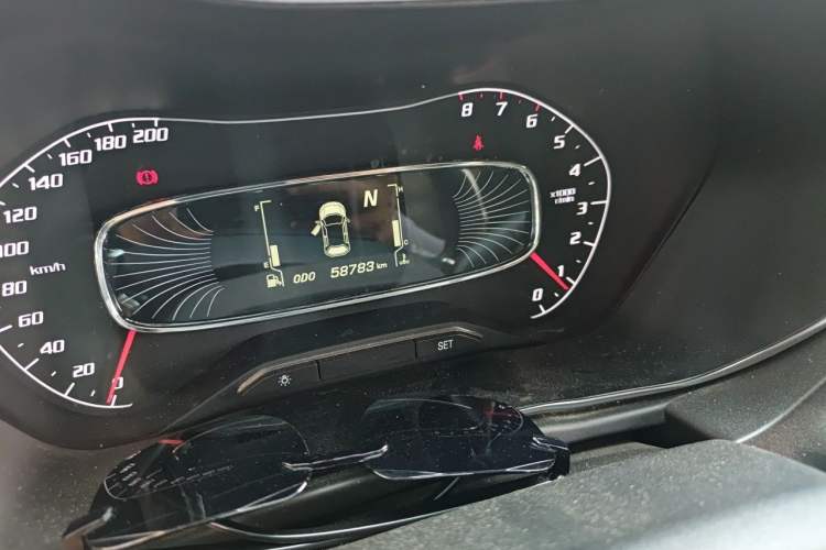 Used Baojun 510 2018 1.5L Automatic Anniversary Special Edition China V Odometer Close Up