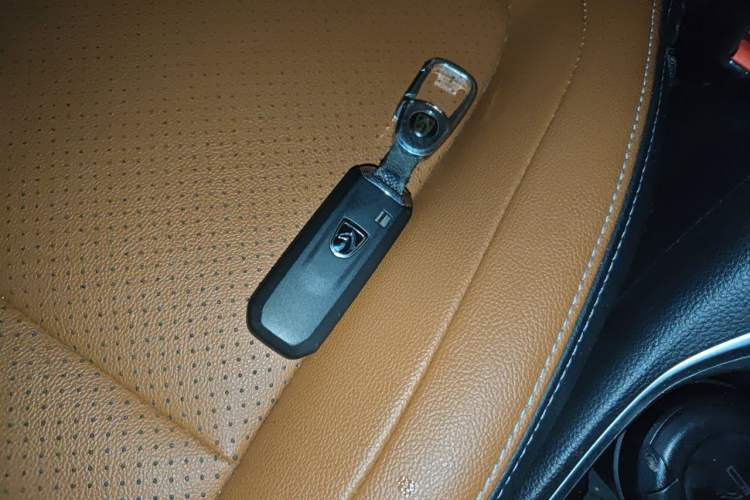 Used Baojun 510 2018 1.5L Automatic Anniversary Special Edition China V Vehicle Key